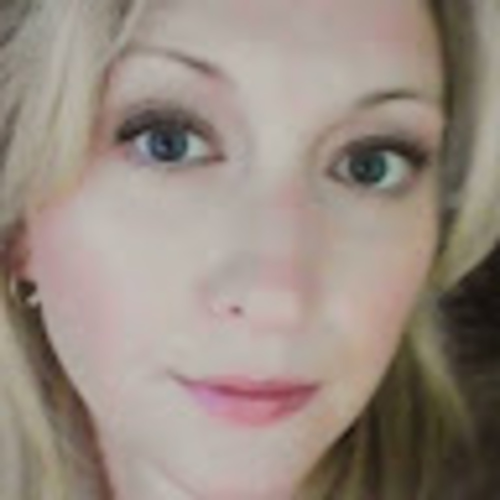 Meet your Posher, Monica